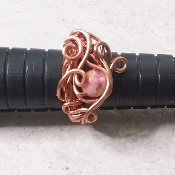 Unique & Eclectic! Wire Wrapped Copper Ring + Sea Sediment Jasper Bead - Sz 6.5! - Picture 2 of 6